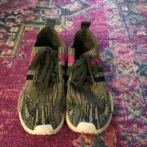 Women’s Adidas NMD R1